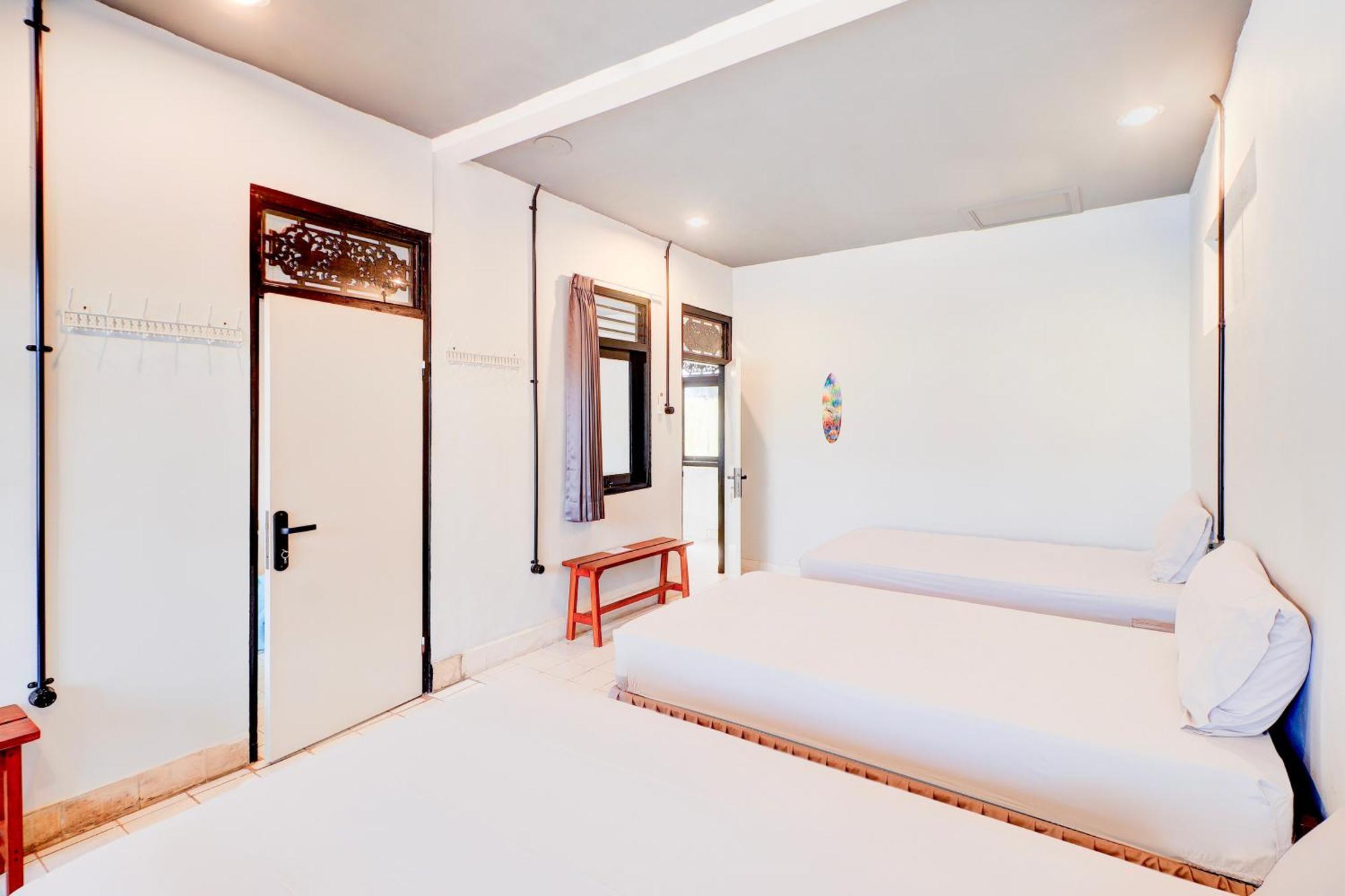 Collection O Legian Near Legian Beach Екстер'єр фото